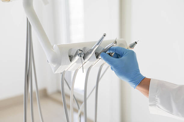 24/7 Emergency Dental Implants experts in Wright, FL